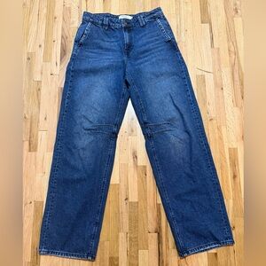 Woman’s Hidden Blue Relaxed Fit Denim Jeans